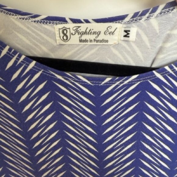 Fighting Eel Top- Size M - Picture 3 of 3